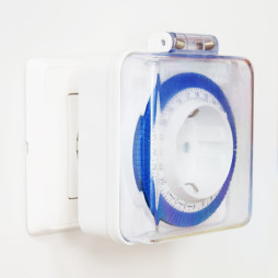 Розетка с таймером Feron TM31