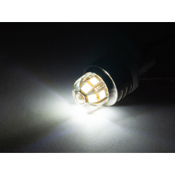 Светодиодная автолампа LEDUA T20 W21/5W (7443) 10-50В SMD3030-12led белый