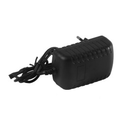 Блок живлення 24W-IP44 2А пластик розеточний 12V міні мама LEDUA