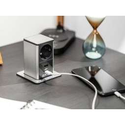 Подовжувач TOWER 1 розетка SCHUKO 1xUSB 1хTYPE-C  провід 1,5м з вилкою 180-250V Чорний GTV