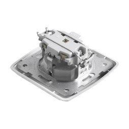 Розетка з заземленням біла Viko 1008 Carmen